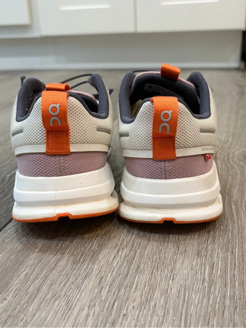 On Cloud Sky Running Sneakers Kids 6